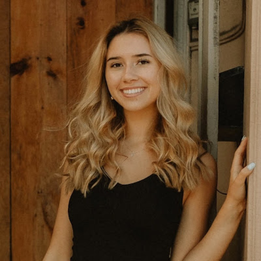 Meet your Posher, Lea